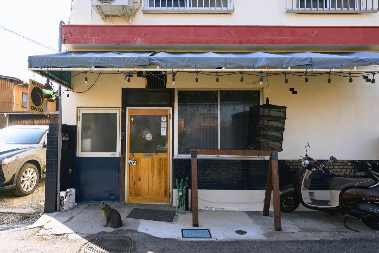 Hotel Bed&Cafe Onzo オンゾー Onomichi Zewnętrze zdjęcie